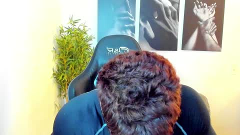 Snapshot of king_of_kings__ chatting on 01-11-25, 06:12 king_of_kings__ online show from 01-11-25, 06:12