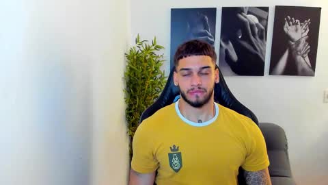 Snapshot of king_of_kings__ chatting on 02-24-25, 03:55 king_of_kings__ online show from 02-24-25, 03:55