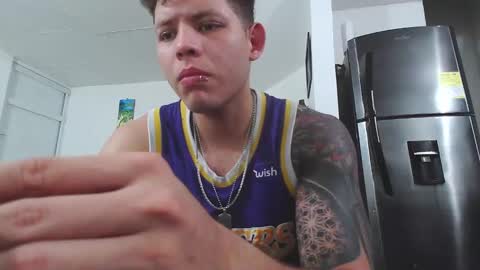 Snapshot of king_russo chatting on 01-24-25, 02:28 king_russo online show from 01-24-25, 02:28