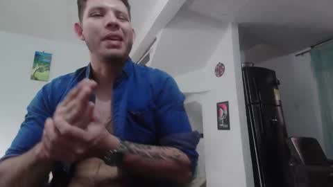 Snapshot of king_russo chatting on 10-09-25, 06:17 king_russo online show from 10-09-25, 06:17