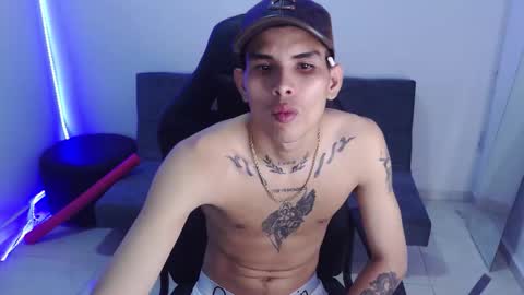 Snapshot of king_warlord chatting on 12-23-25, 07:28 king_warlord online show from 12-23-25, 07:28