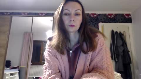 Snapshot of kingandprincess chatting on 11-16-25, 06:57 sexysexyhotwetpinkredpussy online show from 11-16-25, 06:57