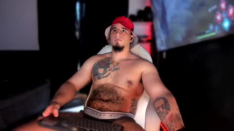 Snapshot of kingbear777 chatting on 12-19-24, 12:02 King Bear online show from 12-19-24, 12:02