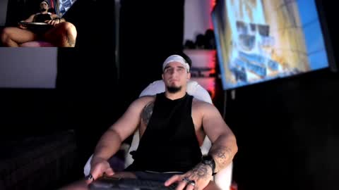 Snapshot of kingbear777 chatting on 01-31-25, 08:22 King Bear online show from 01-31-25, 08:22