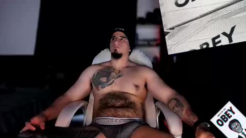 Snapshot of kingbear777 chatting on 02-16-25, 11:16 King Bear online show from 02-16-25, 11:16