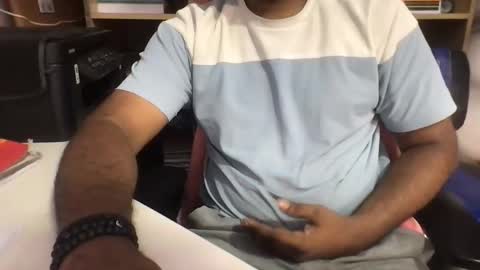 kingcobra_08 online show from 04-11-26, 03:22