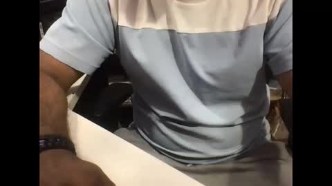 kingcobra_08 online show from 04-15-26, 02:57