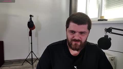 Snapshot of kingmarti chatting on 09-14-25, 01:10 Marti online show from 09-14-25, 01:10