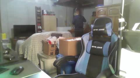 Master  King Tommy online show from 02-25-25, 04:57