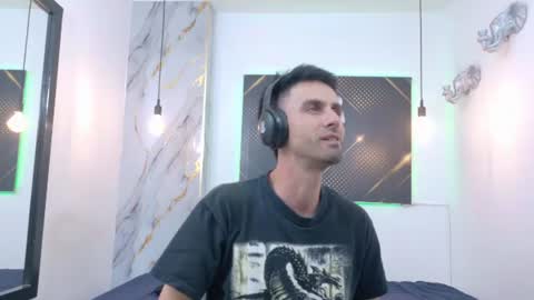 KING  online show from 07-19-26, 03:21