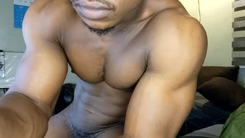 Snapshot of kingroy9 chatting on 07-18-26, 07:56 kingroy9 online show from 07-18-26, 07:56