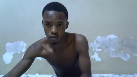 Snapshot of kingsleeee chatting on 04-25-26, 10:29 kingsleeee online show from 04-25-26, 10:29