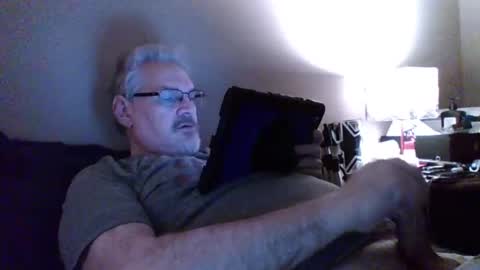 kingtongue10 online show from 12-10-24, 12:49