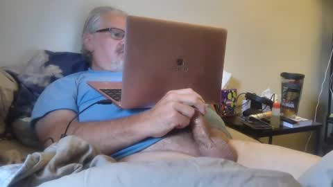 kingtongue10 online show from 07-11-26, 12:19