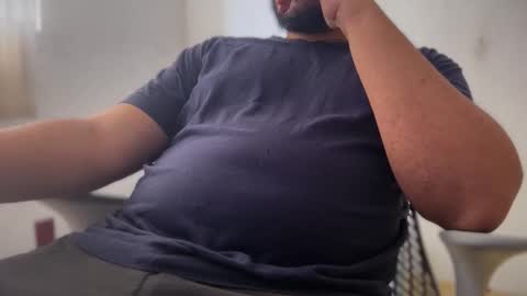 Snapshot of kinkister chatting on 10-27-25, 01:26 kinkister online show from 10-27-25, 01:26