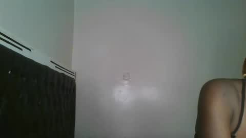 Snapshot of kinky_aria chatting on 09-09-25, 01:54 kinky_aria online show from 09-09-25, 01:54