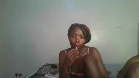 Snapshot of kinky_aria chatting on 09-20-25, 06:31 kinky_aria online show from 09-20-25, 06:31