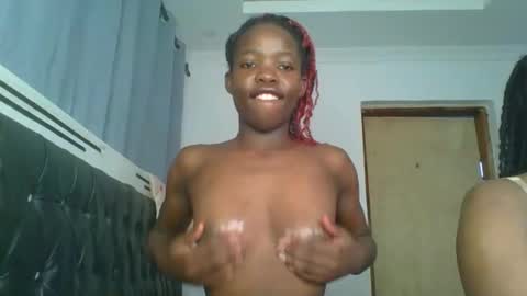 Snapshot of kinky_aria chatting on 10-03-25, 03:58 kinky_aria online show from 10-03-25, 03:58