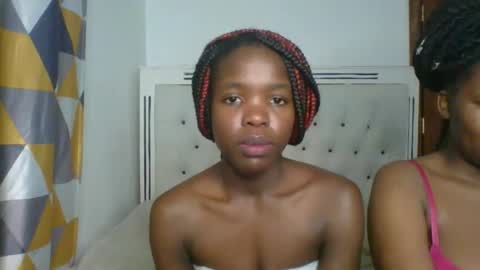 Snapshot of kinky_aria chatting on 10-06-25, 02:53 kinky_aria online show from 10-06-25, 02:53