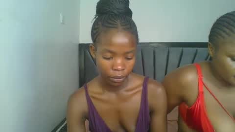 Snapshot of kinky_aria chatting on 12-03-25, 09:29 kinky_aria online show from 12-03-25, 09:29