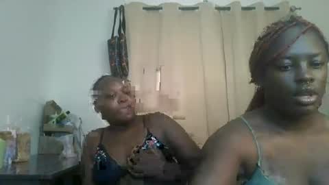 kinky_kelly1 online show from 06-30-26, 08:15