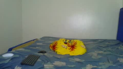 Snapshot of kinky_roey chatting on 02-07-25, 04:56 kinky_roey online show from 02-07-25, 04:56