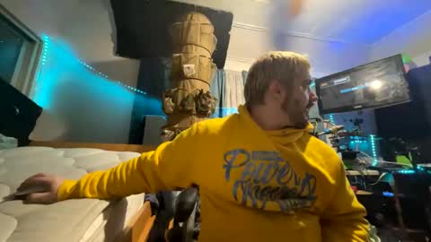 Kinky Cassie online show from 04-27-26, 08:23