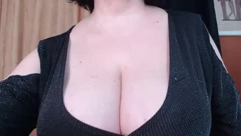 Snapshot of kinkyblacky chatting on 02-07-26, 09:13 MistressBlacky online show from 02-07-26, 09:13