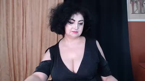 Snapshot of kinkyblacky chatting on 02-21-26, 05:30 MistressBlacky online show from 02-21-26, 05:30