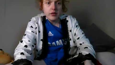 Snapshot of kinkyginger2023 chatting on 01-20-25, 01:42 Lucy online show from 01-20-25, 01:42