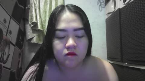 Snapshot of kinkyhotcumm chatting on 10-13-25, 03:45 KAREN online show from 10-13-25, 03:45