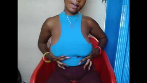 Snapshot of kinkyjuicexx chatting on 09-12-25, 10:15 kinkyjuicexx online show from 09-12-25, 10:15