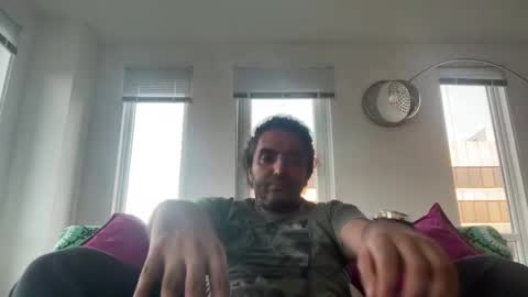 Snapshot of kinkyman16 chatting on 09-28-25, 10:15 kinkyman16 online show from 09-28-25, 10:15