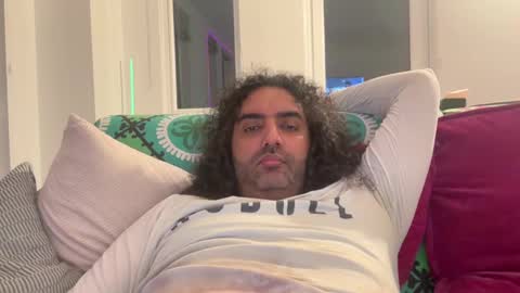 Snapshot of kinkyman16 chatting on 10-13-25, 12:54 kinkyman16 online show from 10-13-25, 12:54