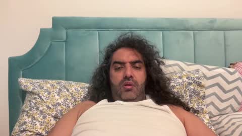 Snapshot of kinkyman16 chatting on 10-26-25, 08:20 kinkyman16 online show from 10-26-25, 08:20