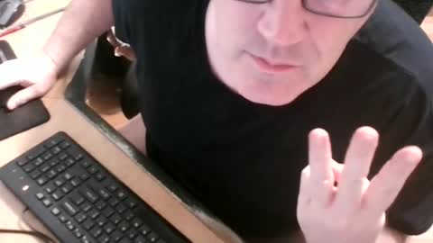 Snapshot of kinkytxm chatting on 06-17-26, 01:56 kinkytxm online show from 06-17-26, 01:56