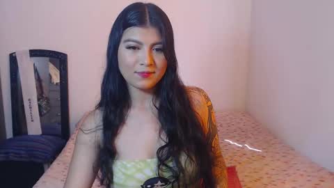 Zoe online show from 10-25-25, 08:03