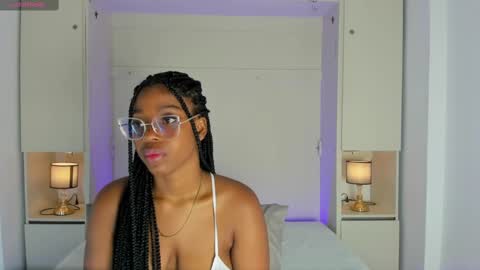 Snapshot of kiomarabaker chatting on 10-05-25, 12:03 M A R A online show from 10-05-25, 12:03