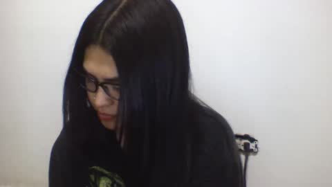 kion_and_valu online show from 10-10-25, 12:42