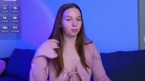 Snapshot of kira_briis chatting on 07-02-26, 07:20 Kira Briis online show from 07-02-26, 07:20