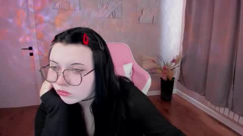 kira online show from 03-21-26, 01:10