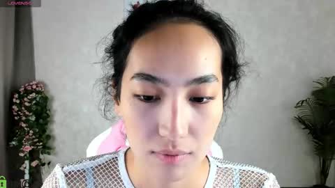 Aura online show from 11-02-25, 07:44