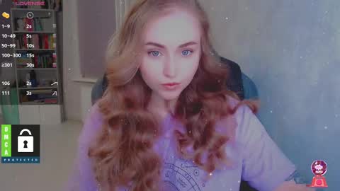 Snapshot of kira_love_sleep chatting on 12-22-24, 03:55 you know thumb up me please its important online show from 12-22-24, 03:55