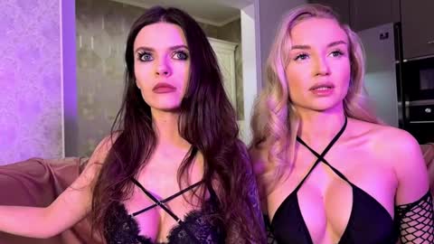 Kira and friends online show from 12-07-24, 06:26