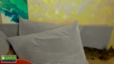 Snapshot of kira_moon_1 chatting on 11-05-25, 10:54 Kira online show from 11-05-25, 10:54