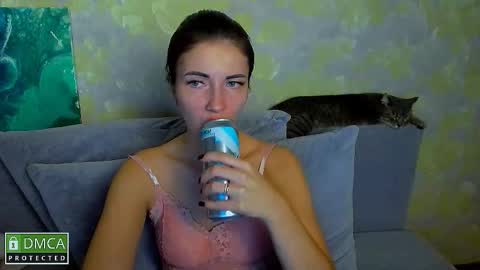 Snapshot of kira_moon_1 chatting on 11-22-25, 07:24 Kira online show from 11-22-25, 07:24