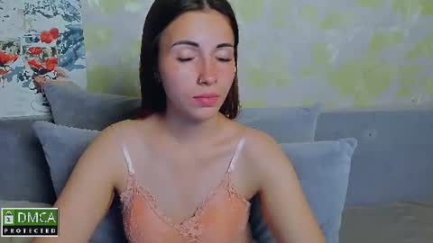 Kira  online show from 06-20-26, 06:22