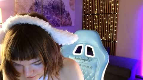 kira_naughtly online show from 05-11-26, 01:06