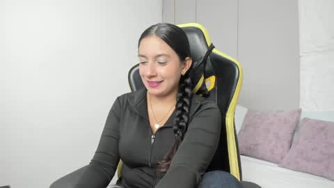 K I R A online show from 04-27-26, 12:36