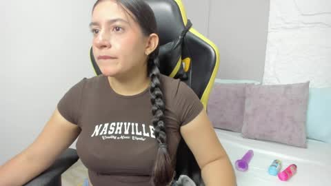 K I R A online show from 05-01-26, 12:21